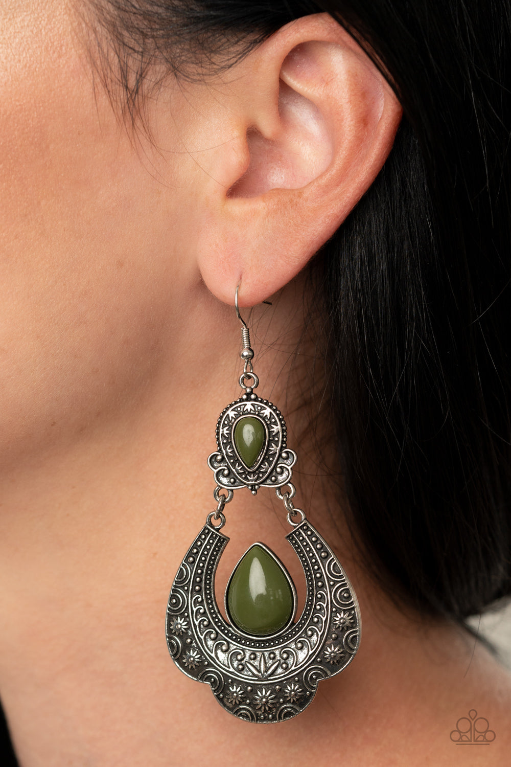 Rise and Roam - Green earrings