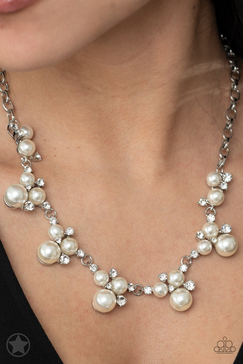 Toast To Perfection - White pearl necklace